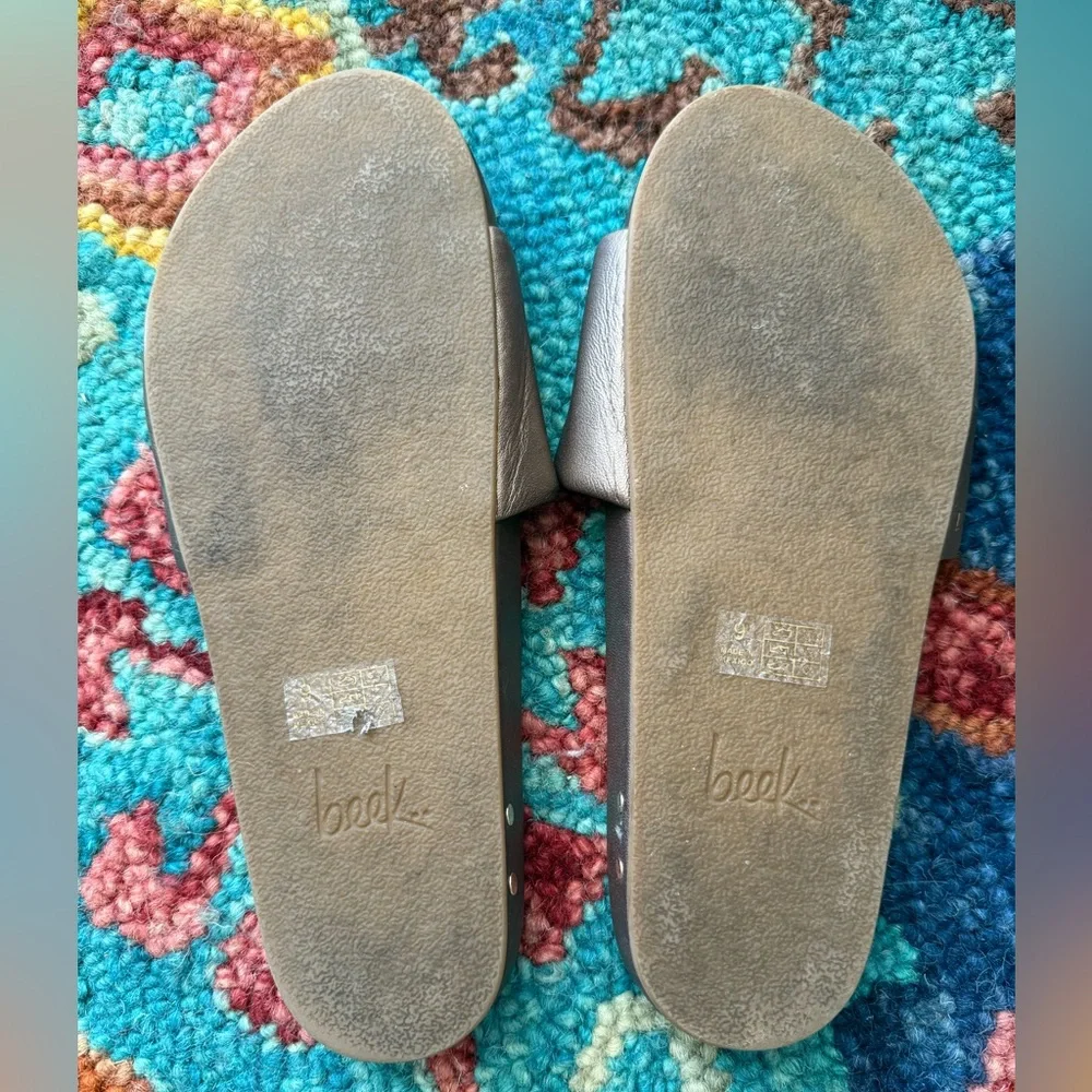 Beek Gallito Slide Sandals Leather Slip On- 9. Worn twice. EUC. Gorgeous bronze! - Picture 5 of 5